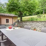 3 Bedroom Pet Friendly In