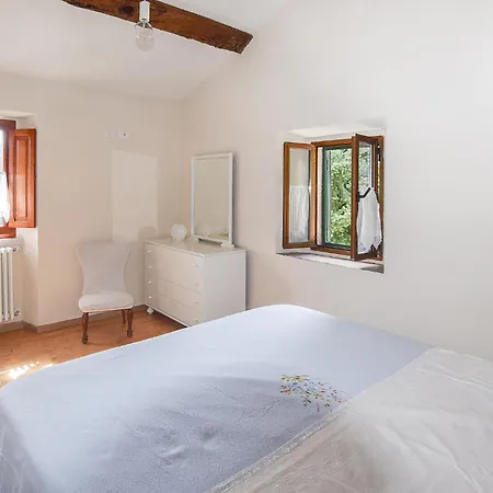 Stunning In With Kitchen * Barga